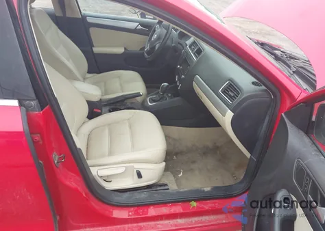 2014 Volkswagen Jetta 1.8T Se from USA, damaged, VIN 3VWD17AJ2EM326687